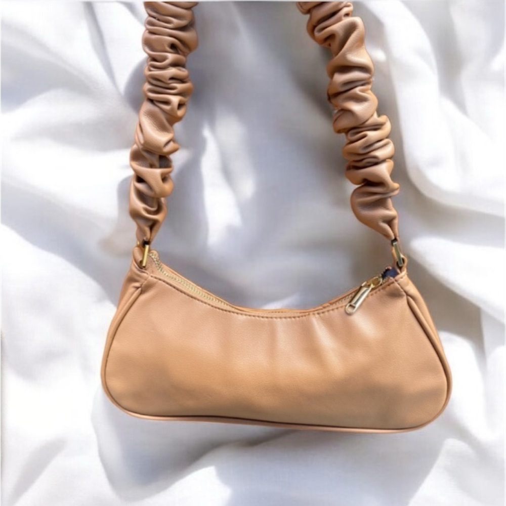 WILD FABLE Ruched Shoulder Bag Carmel Tan Brown color like new no tags - Picture 2 of 14